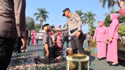 Momentum Hari Bhayangkara, 73 Personel Polres Malang Naik Pangkat