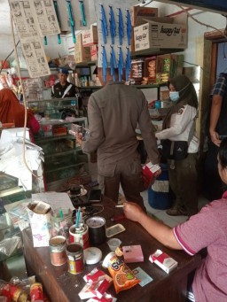 Operasi Gabungan Satpol PP dan Bea Cukai Blitar Sita 17.816 Batang Rokok Ilegal dalam Dua Hari