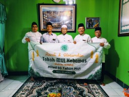 Silaturahim Pengurus MUI Kepada Mantan Ketua MUI Kebomas