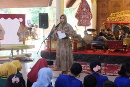 Wakil Bupati Sidoarjo Mimik Idayana Apresiasi Generasi Muda dalam Melestarikan Seni Budaya Gamelan