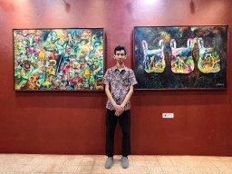 Pameran Tunggal ke 6 Ariel Ramadhan Tampilkan Sampah di Laut