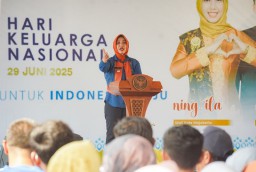 Sekolah Orang Tua Anak Remaja (STAR) Diresmikan, Ning Ita Harap Keluarga di Mojokerto Bahagia dan Tangguh