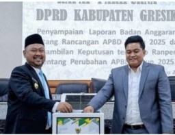 DPRD Gresik Teken MoU dengan Baznas, Zakat untuk Siswa hingga Bedah Rumah