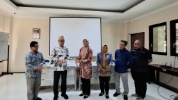 Warga Sidoarjo Cetak KTP Cukup di Kantor Kecamatan, Tak Perlu ke MPP