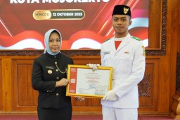 Ning Ita Apresiasi Paskibraka Kota Mojokerto Tahun 2025: Generasi Tangguh dan Menginspirasi