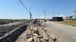 Proyek Betonisasi Ruas Jalan Kalanganyar-Segorotambak Mulai Dikerjakan