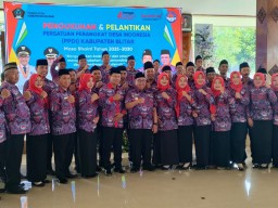 Bupati Blitar H. Rijanto Hadiri Pengukuhan dan Pelantikan PPDI Kabupaten Blitar Masa Bakti 2025–2030