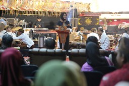 Pagelaran Wayang Kulit Semarakkan Taman Bahari Mojopahit di Mojo Fest 2025