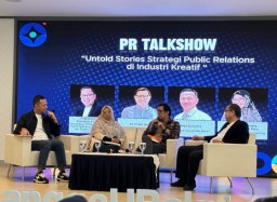 Peluncuran Buku yang Mengungkap Sisi Manusiawi Kerja Public Relations Menghadapi Dinamika Isu