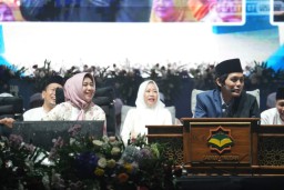 Dzikir Akbar Bersama Gus Iqdam, Pungkasi Rangkaian HUT Korpri dan Doa Keberkahan untuk Kota Mojokerto