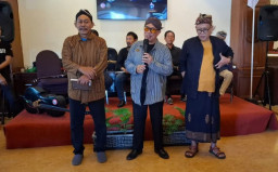 Imung dan Sasetya Berkolaborasi Luncurkan Antologi Cerpen