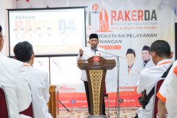 PKS Gresik Alihkan Anggaran Untuk Bantu Korban Banjir Sumatera