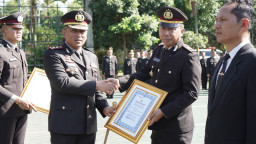 Polres Malang Berikan 39 Penghargaan untuk Personel Berprestasi, TNI, dan Masyarakat