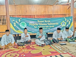 Raker MUI Kebomas Hasilkan Rencana Kegiatan Manfaat Bagi Ummat
