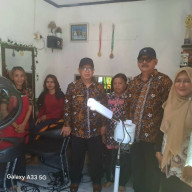 Lakukan Monev Kube, DinsosP3A Kota Mojokerto Pastikan Bansos Bermanfaat Bagi Warga Miskin