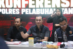 Polres Pelabuhan Tanjungperak Ungkap Peredaran Narkoba, Amankan Residivis Pengedar