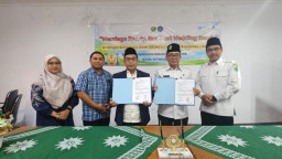 KUA Kebomas dan FAI UMG Teken MoU Strategis, Terkait Penyiapan Generasi Emas