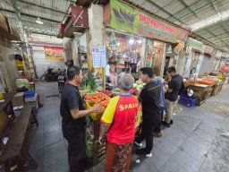 Jelang Ramadhan, Satgas Pangan Polres Gresik Sidak Pasar