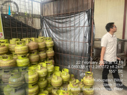 Polres Blitar Pantau Pangkalan LPG, Antisipasi Kelangkaan Gas Melon di Bulan Ramadhan