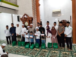 Safari Ramadhan MUI Kebomas dan Santunan Yatim