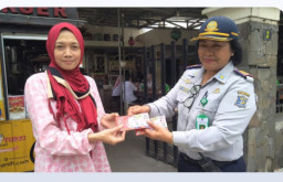 Perkuat Sistem Non Tunai, Pemkot Surabaya Luncurkan Voucher Parkir Suroboyo