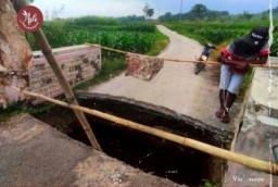 Baru Dua Tahun Direnovasi, Jembatan Kanigoro Ambrol