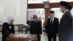 Lantik 27 Pejabat, Ini Pesan Bupati Anna di Tahun Politik