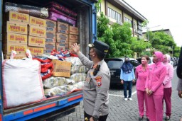 Gerak Cepat, Polresta Sidoarjo Kirim Bantuan Untuk Korban Gempa Cianjur