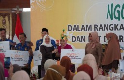 Bupati Anna Dorong Perempuan Berperan Aktif Mendidik Anak