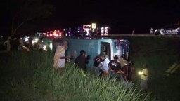 Hindari Truk Pecah Ban, Bus Rombongan Siswa SMAN 1 Sidoarjo Terguling, 2 Orang Meninggal
