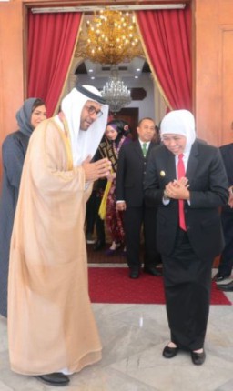 Terima Dubes UEA Untuk Indonesia, Gubernur Khofifah Bahas Potensi Investasi Hingga Kerjasama dan Beasiswa Bidang AI