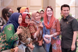 Wagub Emil Ajak UMKM dan E-Commerce Jawab Tantangan Seputar Jualan Online