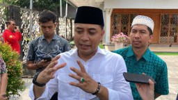 Wali Kota Eri Inisiasi Program 1 Gamis 1 Sarjana