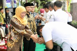 Gubernur Khofifah Minta ASN Pemprov Tancap Gas dan Kerja Efektif Usai Libur Lebaran