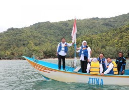 Asyiknya Menikmati Ekowisata Pantai Mutiara dan Mangrove Cengkong Trenggalek