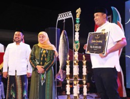 Apresiasi Tradisi Kontes Bandeng Kawak, Gubernur Khofifah Dorong Jadi Destinasi Wisata Baru Gresik