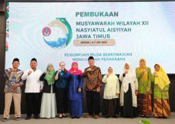 Buka Musywil XII Nasyiatul Aisyiyah, Gubernur Khofifah Dorong Pertemuan Pemikiran dan Gerakan untuk Membangun Kemajuan Jawa Timur