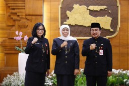 Gubernur Khofifah Lantik Prof Cita Sebagai Direktur RSUD Dr Soetomo Gantikan Prof Joni