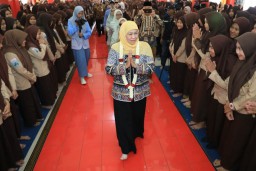 Gubernur Khofifah Pamitan, Para Pengasuh Ponpes An Nur 2 Al Murtadlo Malang : Lanjutkan Periode Ke-2