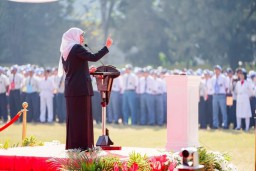 Siswa Jatim Terbanyak Nasional Diterima PTN 2023, Gubernur Khofifah: Alhamdulillah Bisa Pertahankan Prestasi