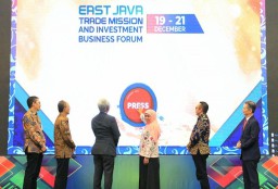 Realisasi Investasi Jatim Tertinggi Tembus Rp 110,3 Triliun, Gubernur Khofifah : Alhamdulillah,..