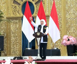 Temu Karya 1.500 Petani Hutan Jatim, Gubernur Khofifah Dorong KTH Tingkatkan Kualitas Produk Ekspor