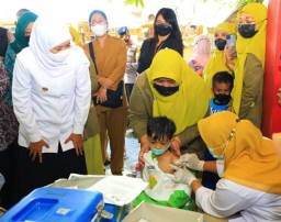 Kasus Campak di Jatim Meningkat, Gubernur Khofifah Imbau Masyarakat Waspada