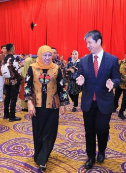 Hadiri Peringatan 74 Tahun Berdirinya RRT, Gubernur Khofifah Harap Kerjasama Jatim - Tiongkok Semakin Meningkat