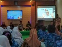 Dinkominfo Gelar Diskusi Literasi Digital Generasi Milenial di SMAN 1 Bojonegoro