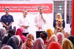 Terimakasih Presiden Jokowi Salurkan BLT El Nino untuk Masyarakat Banyuwangi, Gubernur Khofifah : Bantu Tingkatkan Ekonomi dan Daya Beli Masyarakat