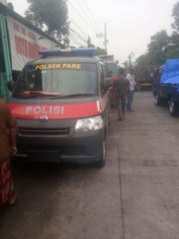 Diduga Depresi Berat, Ibu Rumah Tangga Asal Kediri Nekat Gantung Diri