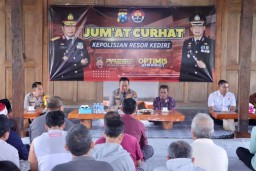 Kapolres Kediri Terima Langsung Keluhan dari Masyarakat