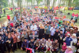 Gubernur Khofifah Buka Perkemahan Moderasi Beragama di Trawas, Ini Pesannya