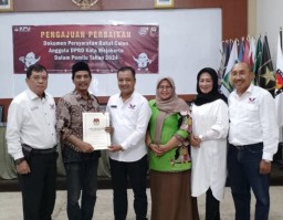 Perindo Kota Mojokerto Partai Pertama Kirim Berkas Perbaikan Bacaleg